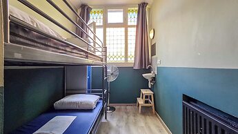 Hostel Cosmos Amsterdam