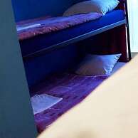 Crossroads Hostel Amsterdam