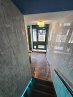 Crossroads Hostel Amsterdam