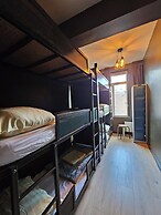 Crossroads Hostel Amsterdam