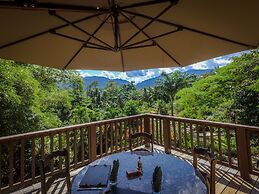 Sleeping Giant Rainforest Lodge