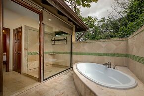 Sleeping Giant Rainforest Lodge