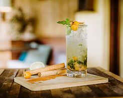 Sleeping Giant Rainforest Lodge