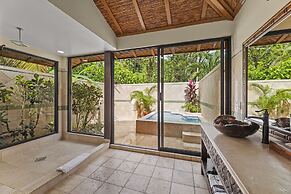 Sleeping Giant Rainforest Lodge