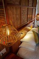 Sleeping Giant Rainforest Lodge