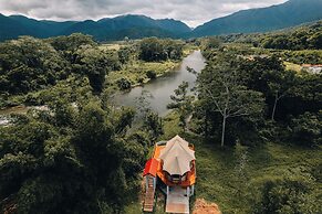 Sleeping Giant Rainforest Lodge