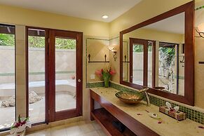 Sleeping Giant Rainforest Lodge