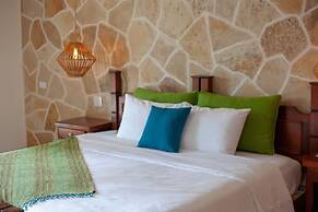 Sleeping Giant Rainforest Lodge