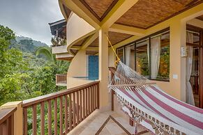 Sleeping Giant Rainforest Lodge