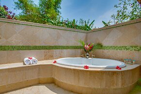 Sleeping Giant Rainforest Lodge