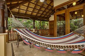 Sleeping Giant Rainforest Lodge