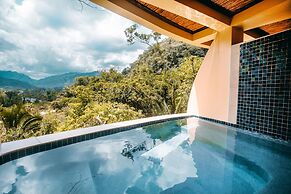 Sleeping Giant Rainforest Lodge