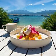 Tír na nÓg Beachfront Resort