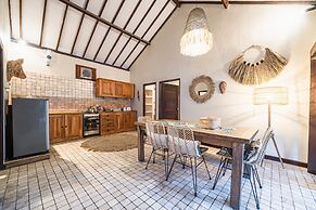 Tír na nÓg Beachfront Resort