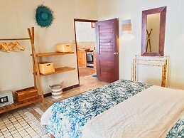 Tír na nÓg Beachfront Resort