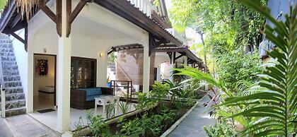 Tír na nÓg Beachfront Resort