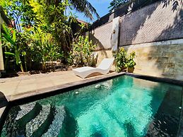 Tír na nÓg Beachfront Resort