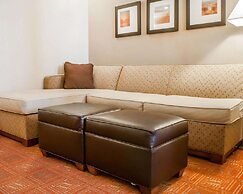 Comfort Suites Farmington