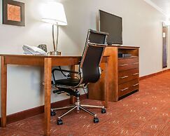 Comfort Suites Farmington