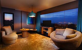 Amaroossa Suite Bali