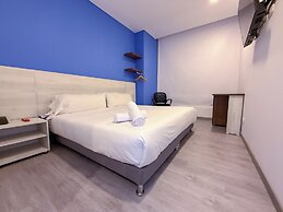 Apartamentos Regency La Feria