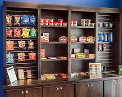 Comfort Suites near Tanger Outlet Mall