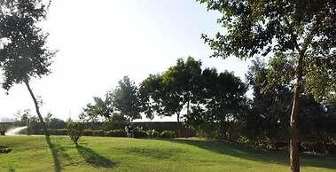 Madhu Resorts