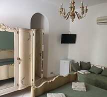 Almaran Bed & Breakfast