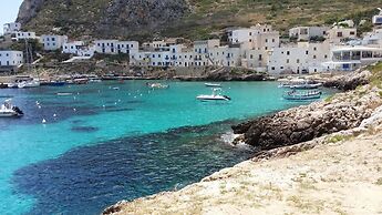 Almaran Bed & Breakfast