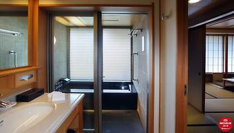 Taipei Radium Kagaya International Hotel