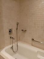 Monotel Luxury Business Hotel