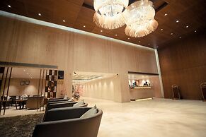 Monotel Luxury Business Hotel