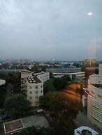 Monotel Luxury Business Hotel