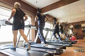 Monotel Luxury Business Hotel