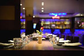 Monotel Luxury Business Hotel