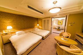 The Crown Palais New Hankyu Kochi