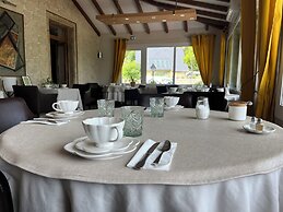 Le Savoy Hotel