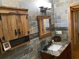 Volcano Rainforest Lodge