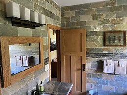 Volcano Rainforest Lodge