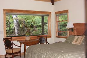 Volcano Rainforest Lodge