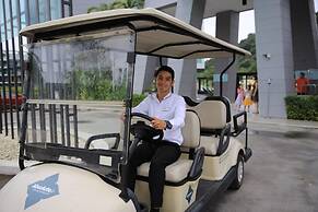 Absolute Twin Sands Resort & Spa