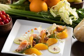 Holiday Inn Agra MG Road by IHG