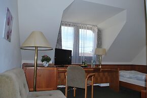 Hotel Rheingauer Tor