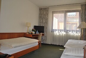 Hotel Rheingauer Tor