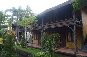 Kangkung Cottages