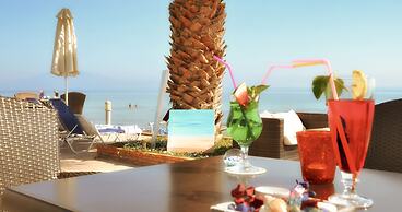 Belussi Beach Hotel & Suites