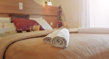 Belussi Beach Hotel & Suites