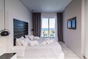 Belussi Beach Hotel & Suites