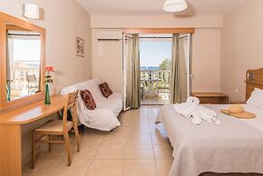 Belussi Beach Hotel & Suites