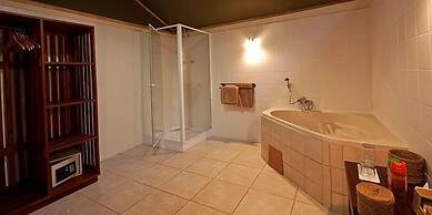 Elephant Valley Lodge